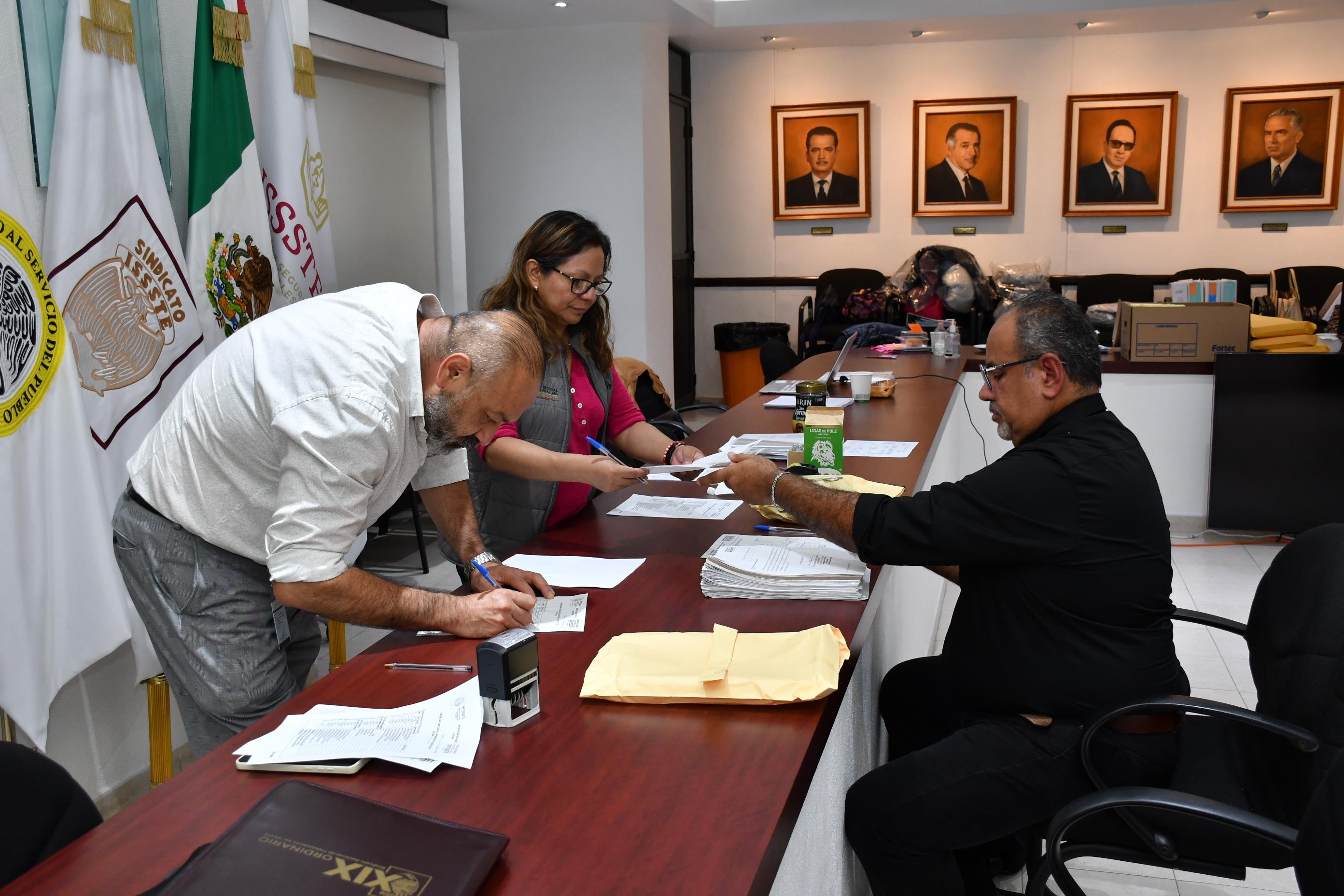 Entrega de Paquetes Electorales Seccionales, Sección XII, Colima